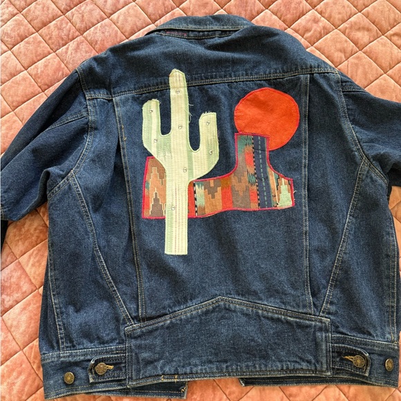 Vintage oversized Western Denim Jacket with Cactus and Southwestern Patches sZ M - Picture 12 of 14